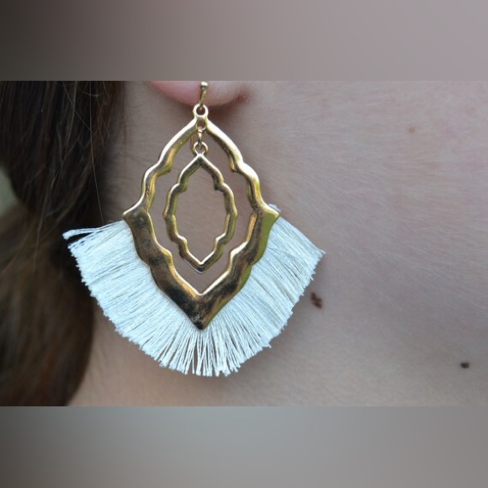 NEW Tassel Fan Dangle Earrings